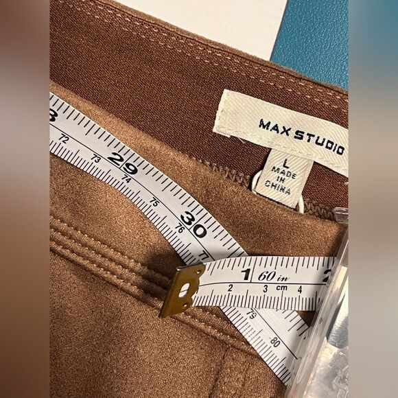 NWT MAX STUDIO faux suede pants leggings Camel Tan Sz L - Picture 8 of 12